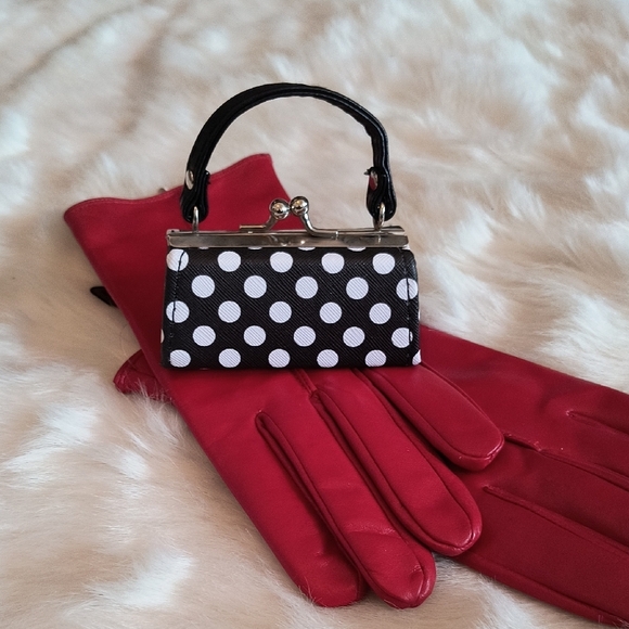 Tik Tok Polka Dot Black and White Handbag. Vegan Leather. Keychain Holder. - Picture 1 of 4